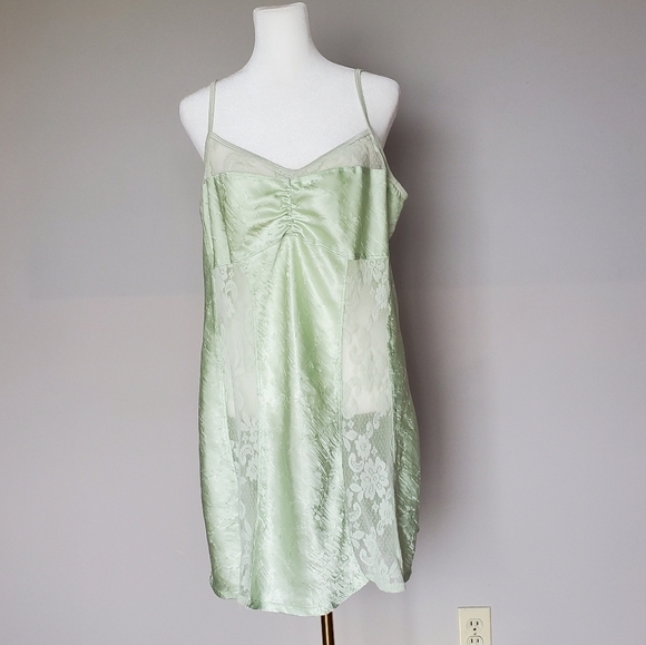 Vintage Y2K Bisou Bisou Intimates Slip Gown Dress Lace Strappy Green Size XL - Picture 11 of 11